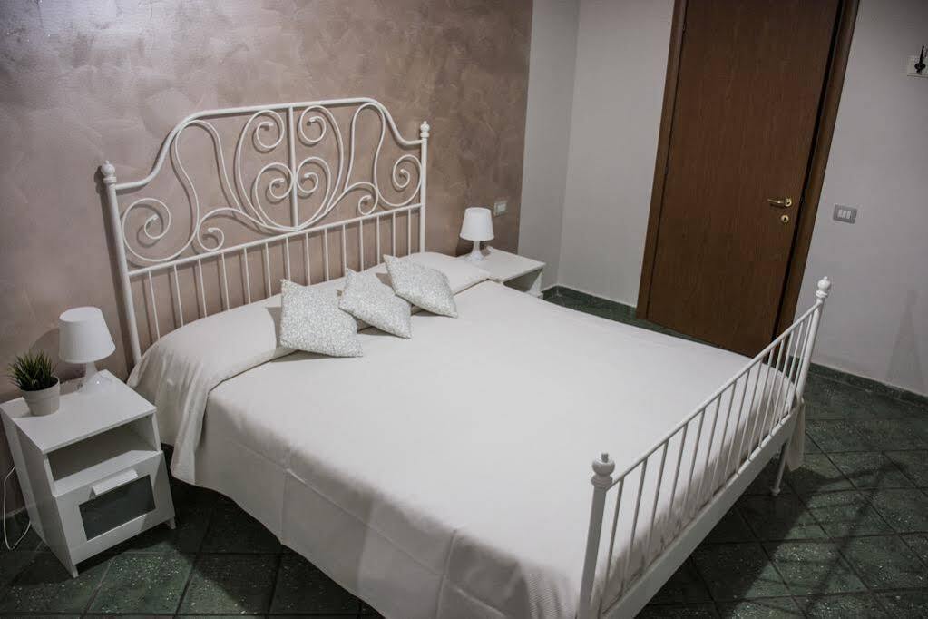 Cascina Gobba Hotel Milano Exterior foto